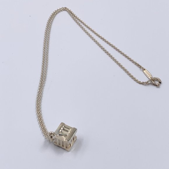 Authentic Tiffany & Co 925 Silver Atlas Cube Necklace - Picture 4 of 9